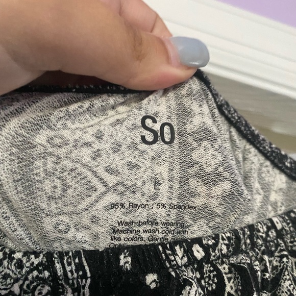 Romper - Picture 3 of 3